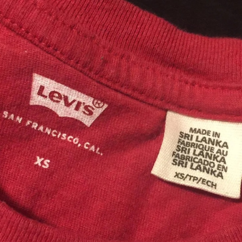 Levi’s shirt - Picture 2 of 3